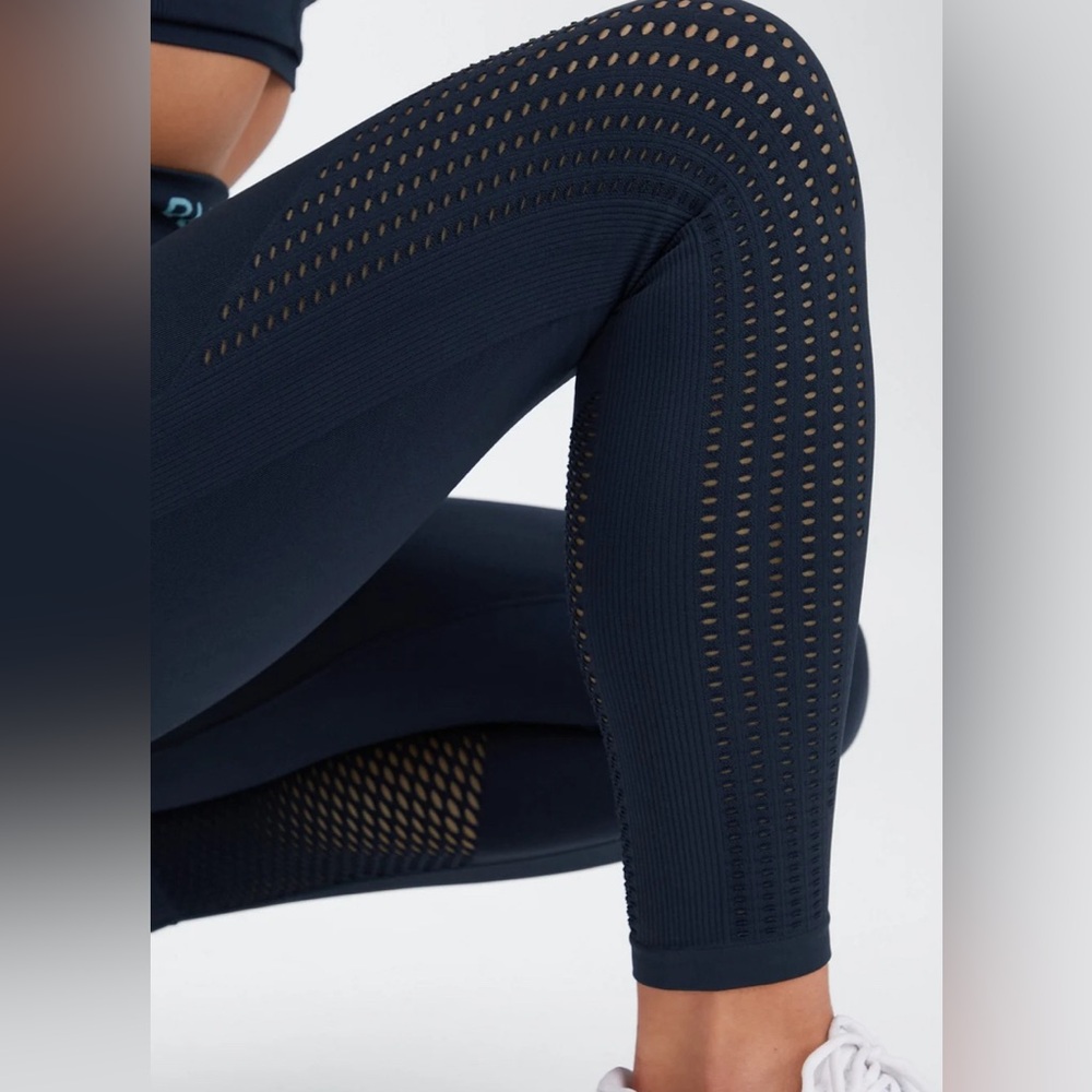 Dark Blue Fabletics Perforated Leggings Plus Size XL